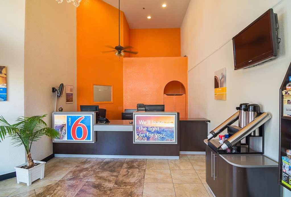 Motel 6 Chandler Prado del Sol Интериор снимка