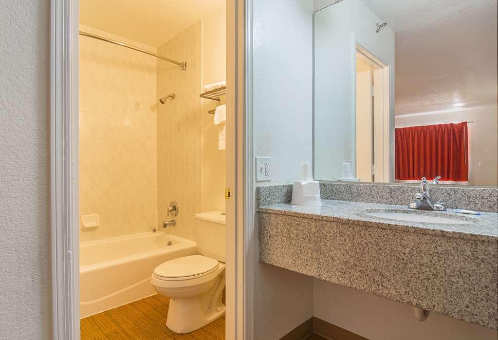 Motel 6 Chandler Prado del Sol Стая снимка